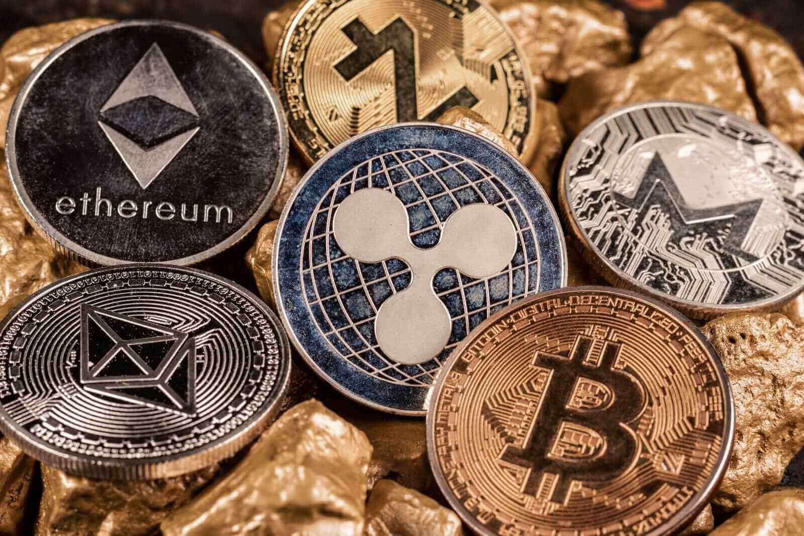 Ripple Bitcoin cryptocurrencies via Shutterstock